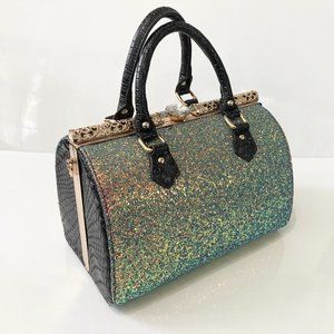 Glitter handbag with removable long strap